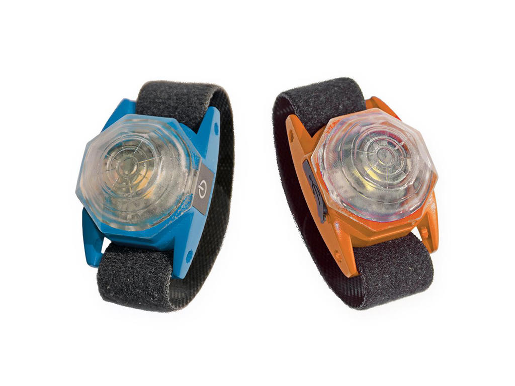 Hundelygte octa usb 4x2,8x1,6 cm.