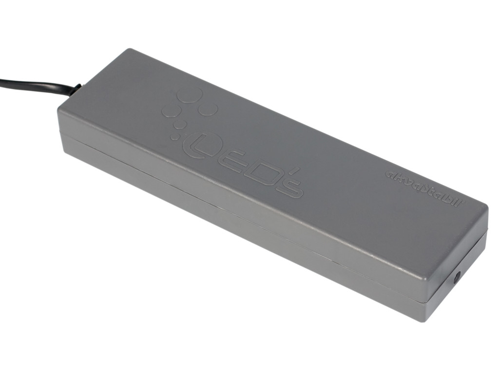 AKVASTABIL STRØMFORSYNING 9 X 3 W